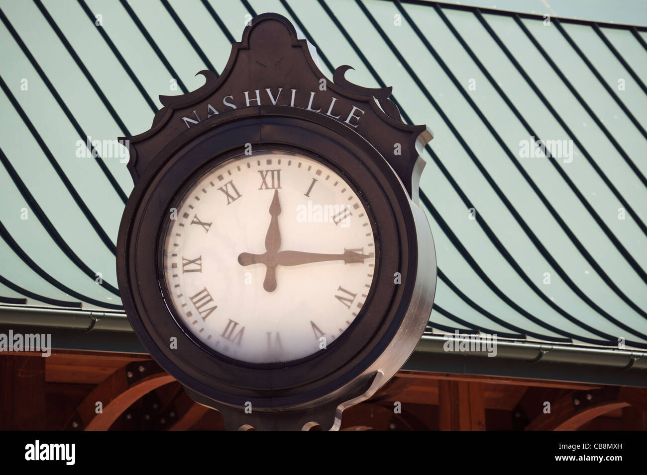 Old street clock in Nashville, Tennessee, USA Stock Photo Alamy
