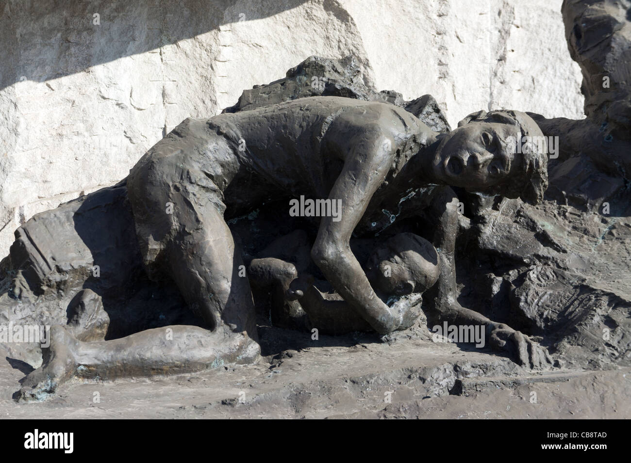 Sculpture of mother and child, Tangshan Earthquake Memorial, Tangshan, China Stock Photo