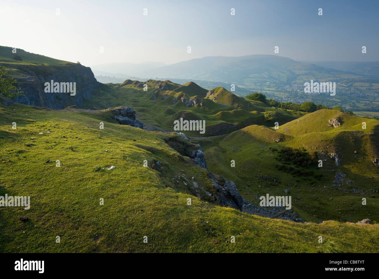 Disused Quarries on the Llangattock Escarpment. Brecon Beacons National ...