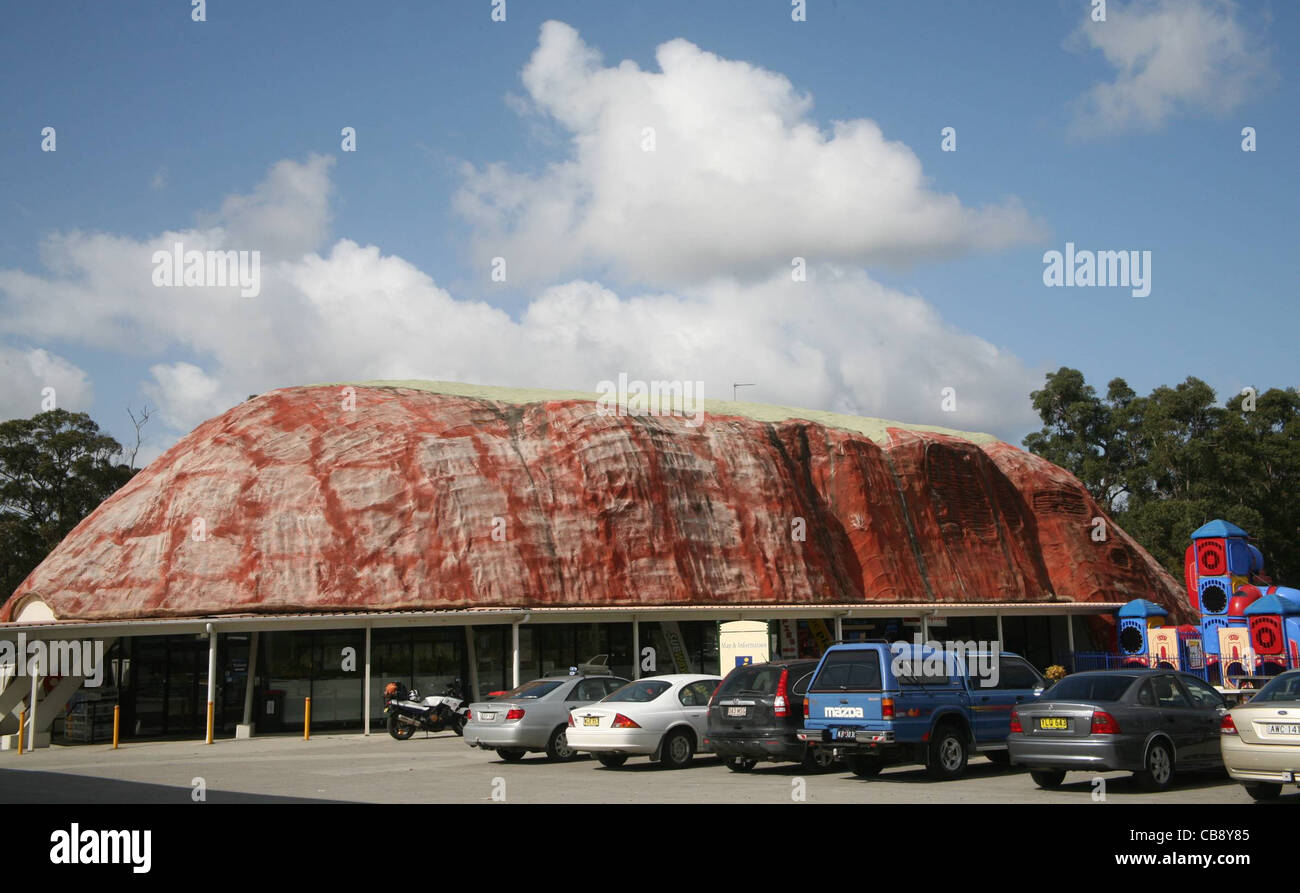 The BIG ROCK  gas station replicates Uluru, Tea Gardens, NSW, Australia, destroyed by fire in 2018 Stock Photo