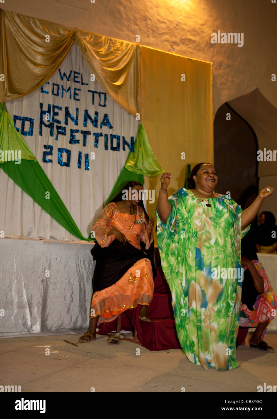 Woman Presenting Henna Competition In Maulidi Festival, Lamu, Kenya Stock Photo