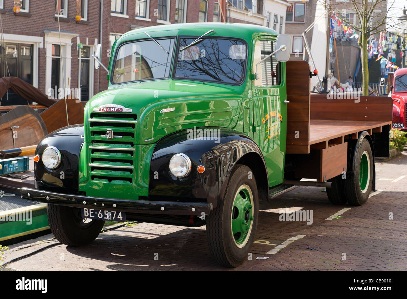 Thames Milk Churn Truck Stock Photo - Alamy