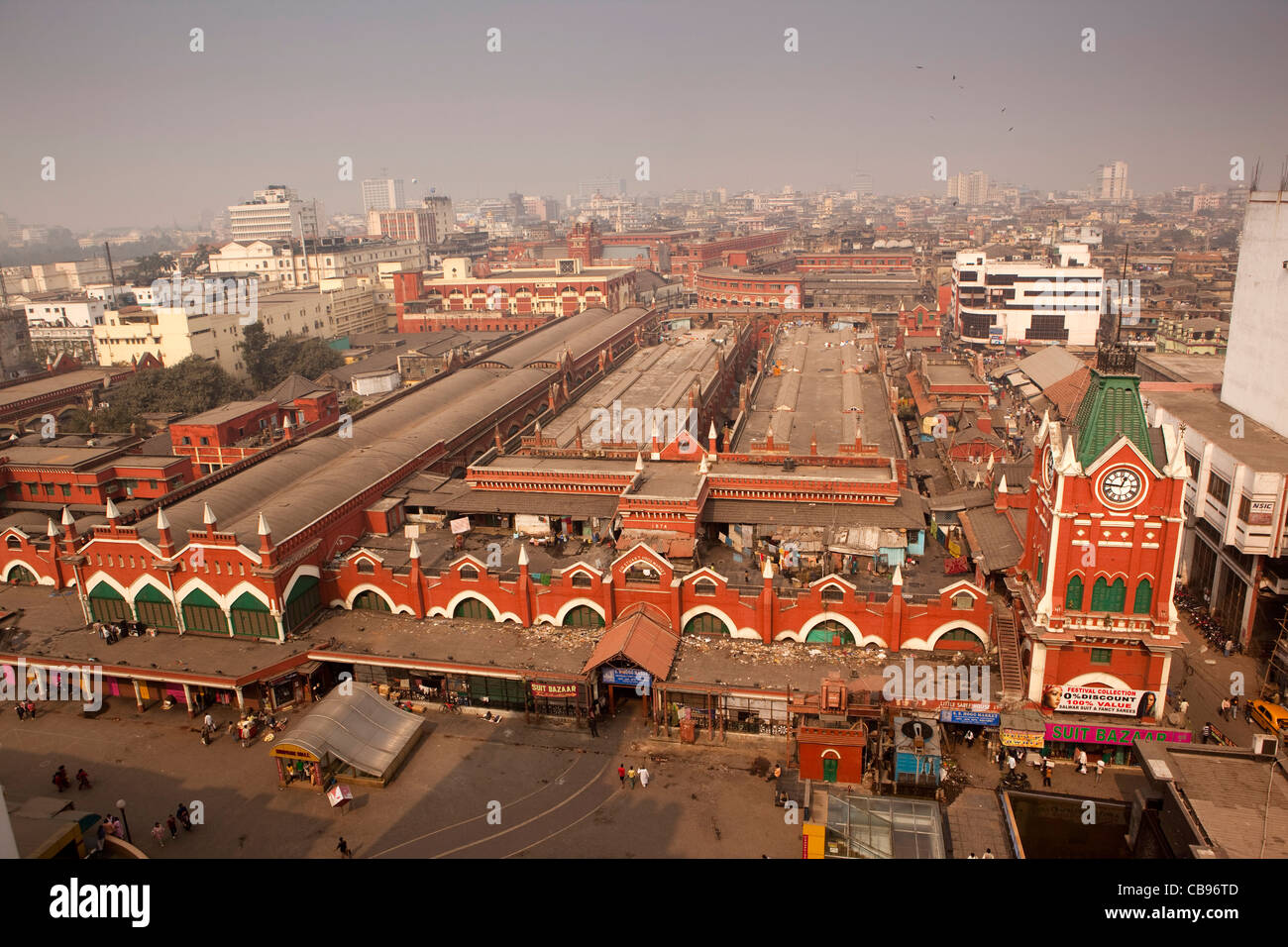 India, West Bengal, Kolkata, Chowringhee, Lindsay Street, New Market, elevated view Stock Photo