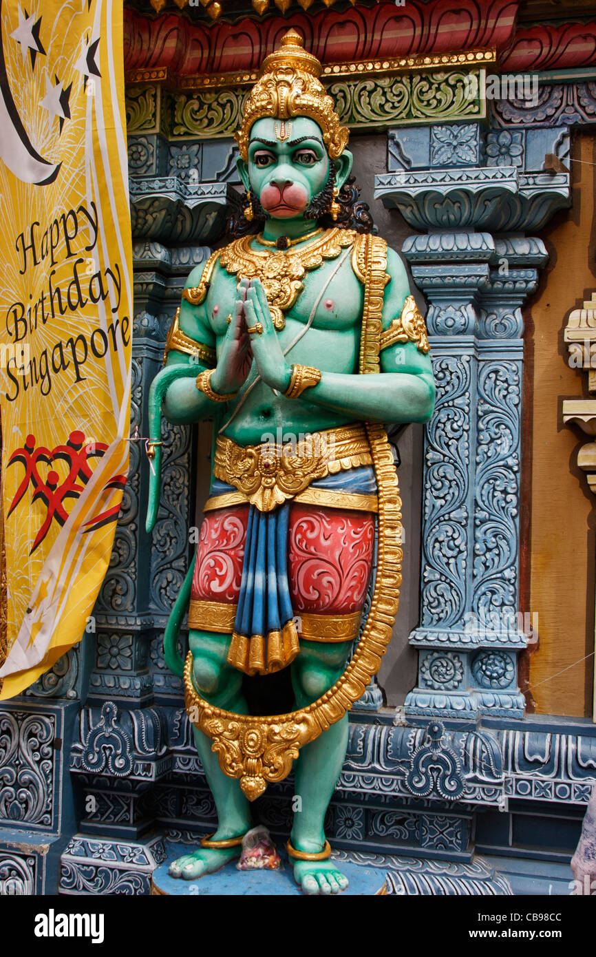 Hindu God figure outside Sri Krishnan Temple, Singapore Stock ...