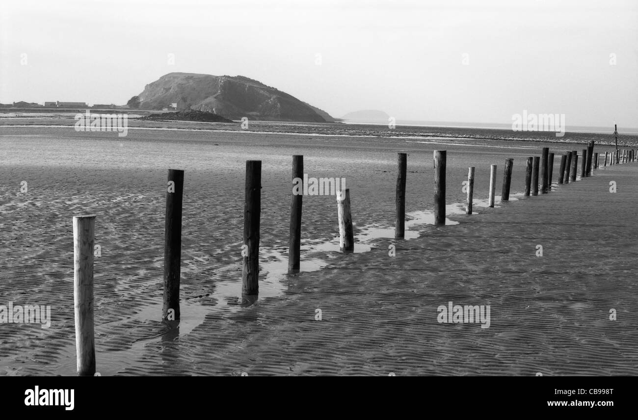 Black and white beach scenes Black and White Stock Photos & Images - Alamy