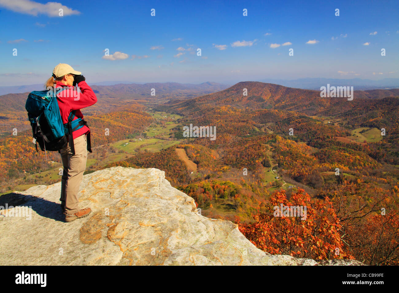 McAfee Knob, Appalachian Trail, Roanoke, Virginia, USA Stock Photo - Alamy