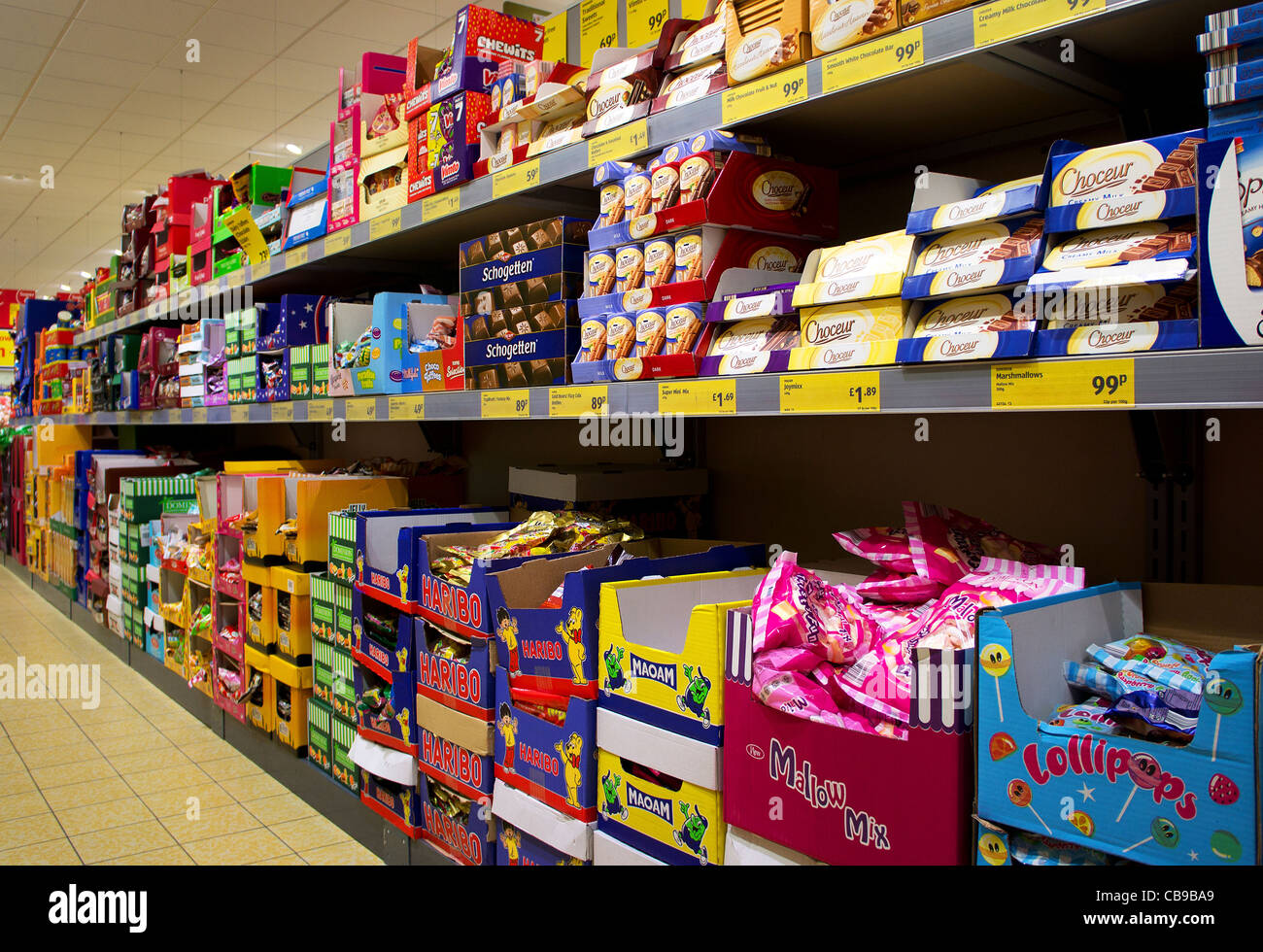 shelves in an Aldi store UK Stock Photo Alamy