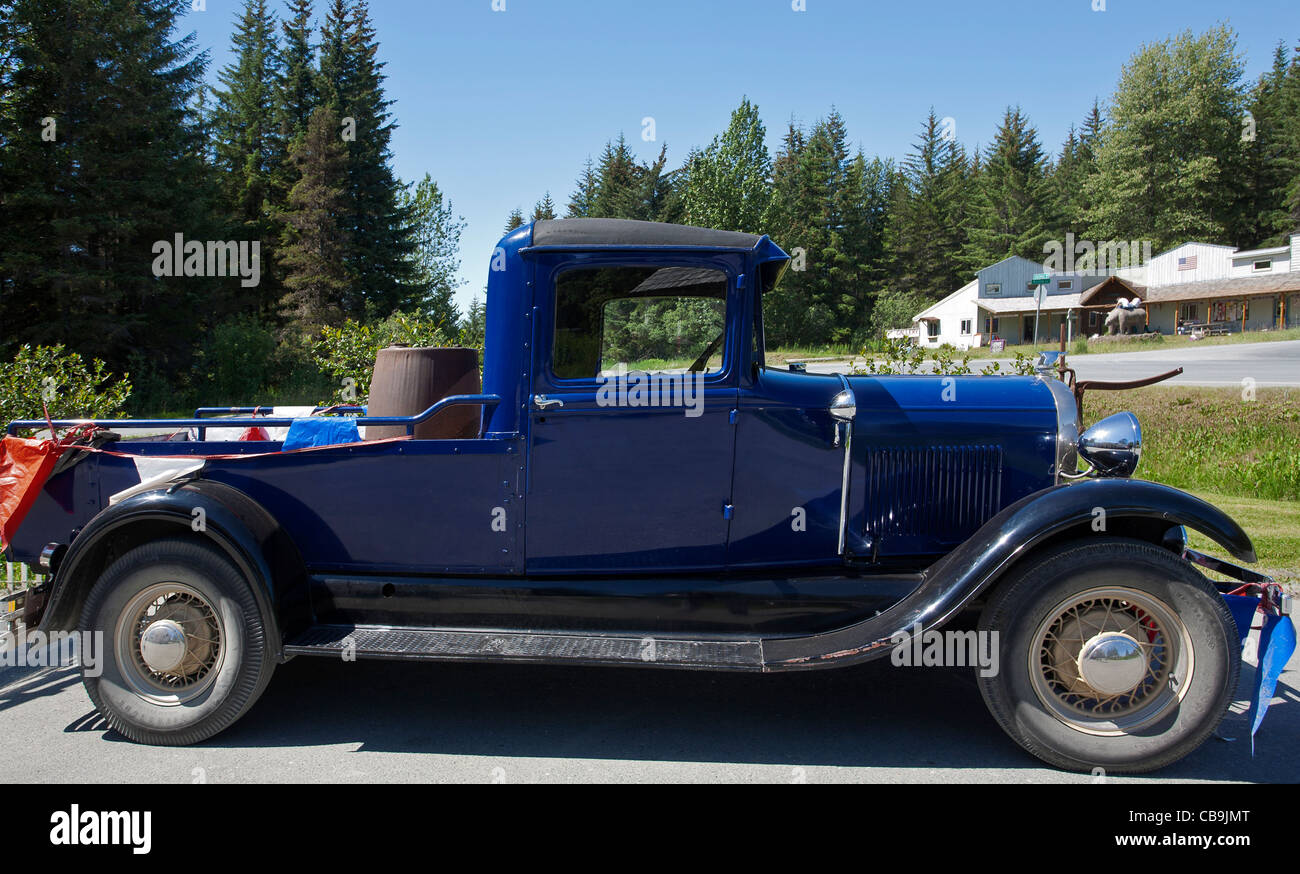 Classic antique truck hires stock photography and images Alamy