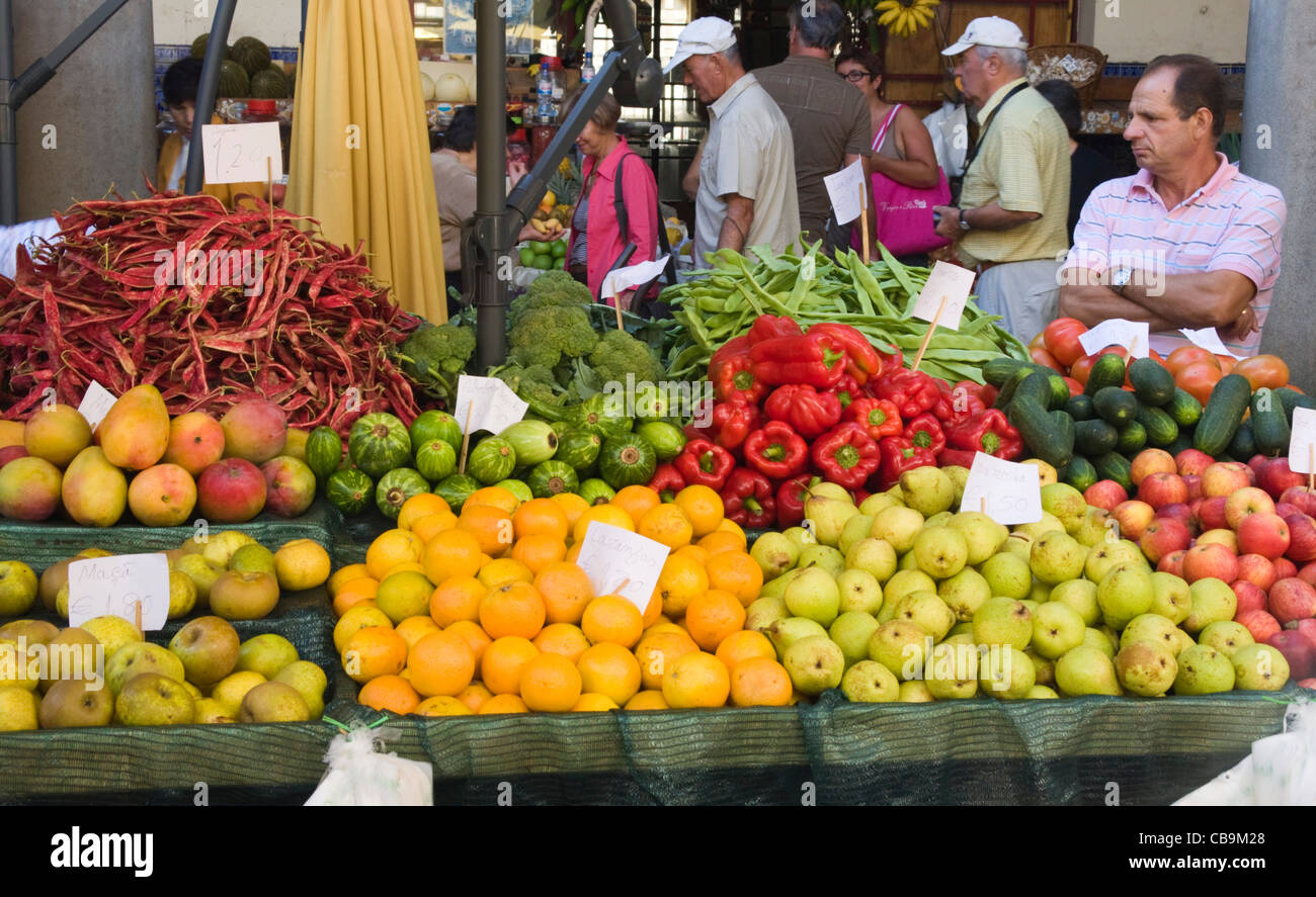Fruit and vegetable stall, Mercado dos Lavadores, Funchal, Madeira Stock Photo