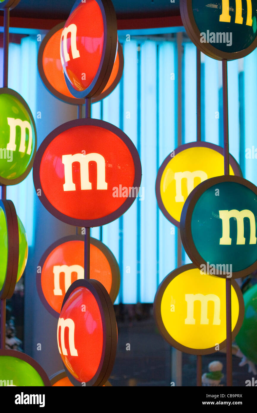 M&m store london hi-res stock photography and images - Alamy