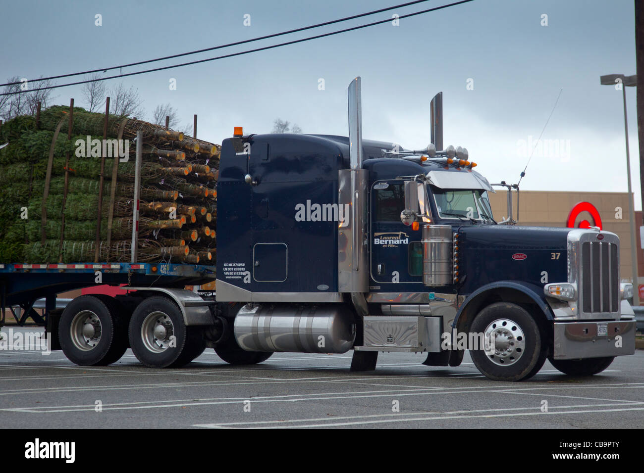 Truckload hires stock photography and images Alamy