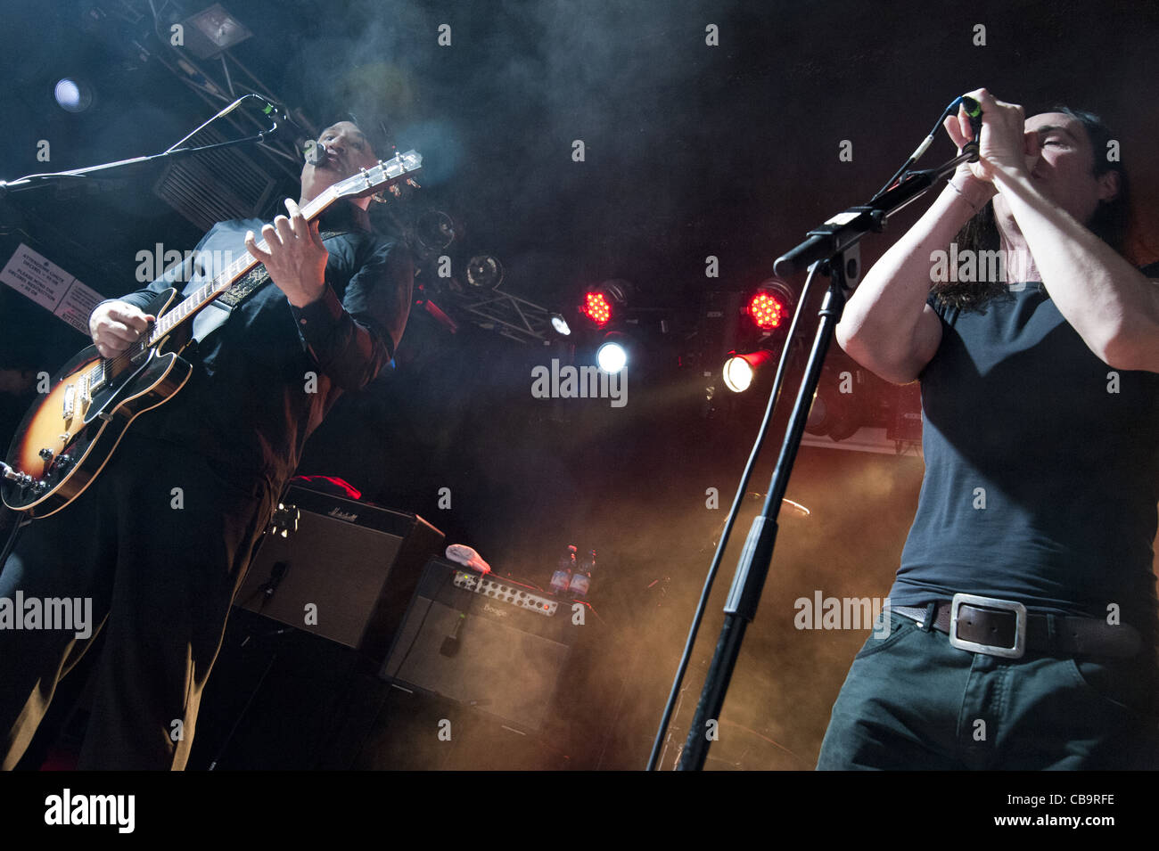 Greg Dulli and Manuel Agnelli of The Twilight Singers perform in Rome Stock Photo