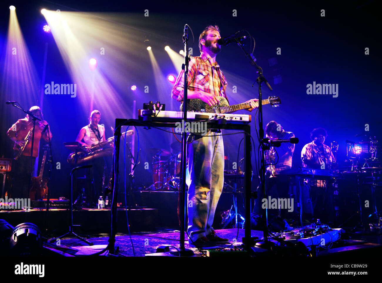 Justin Vernon and his band, Bon Iver at Birmingham O2 Academy 91111