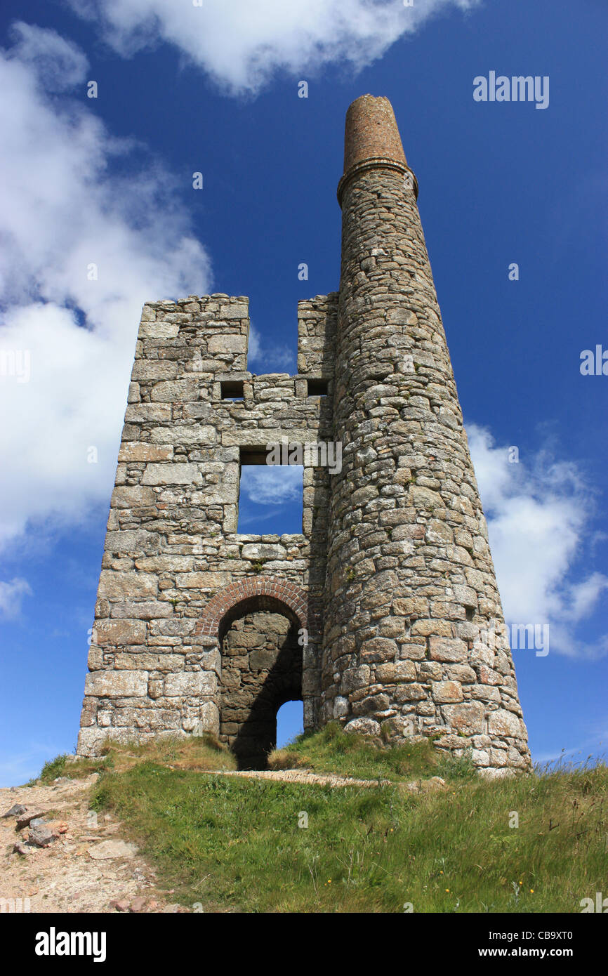 Cornwall engine house building derelict Ding dong mine penwith cornwall ...