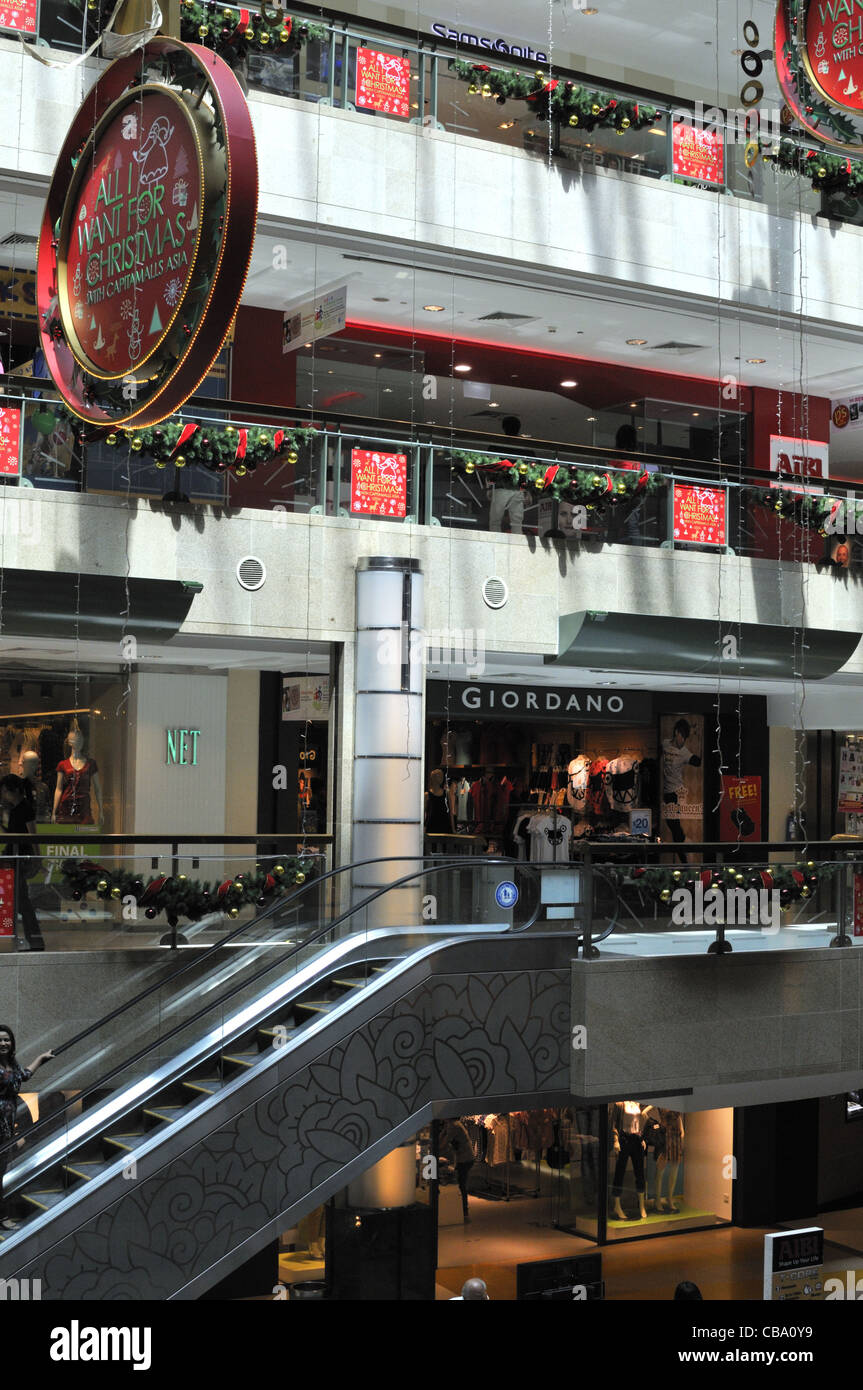 samsonite paradise mall