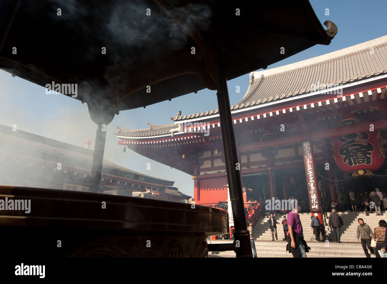 Incense smoke in senso ji temple hi-res stock photography and images ...