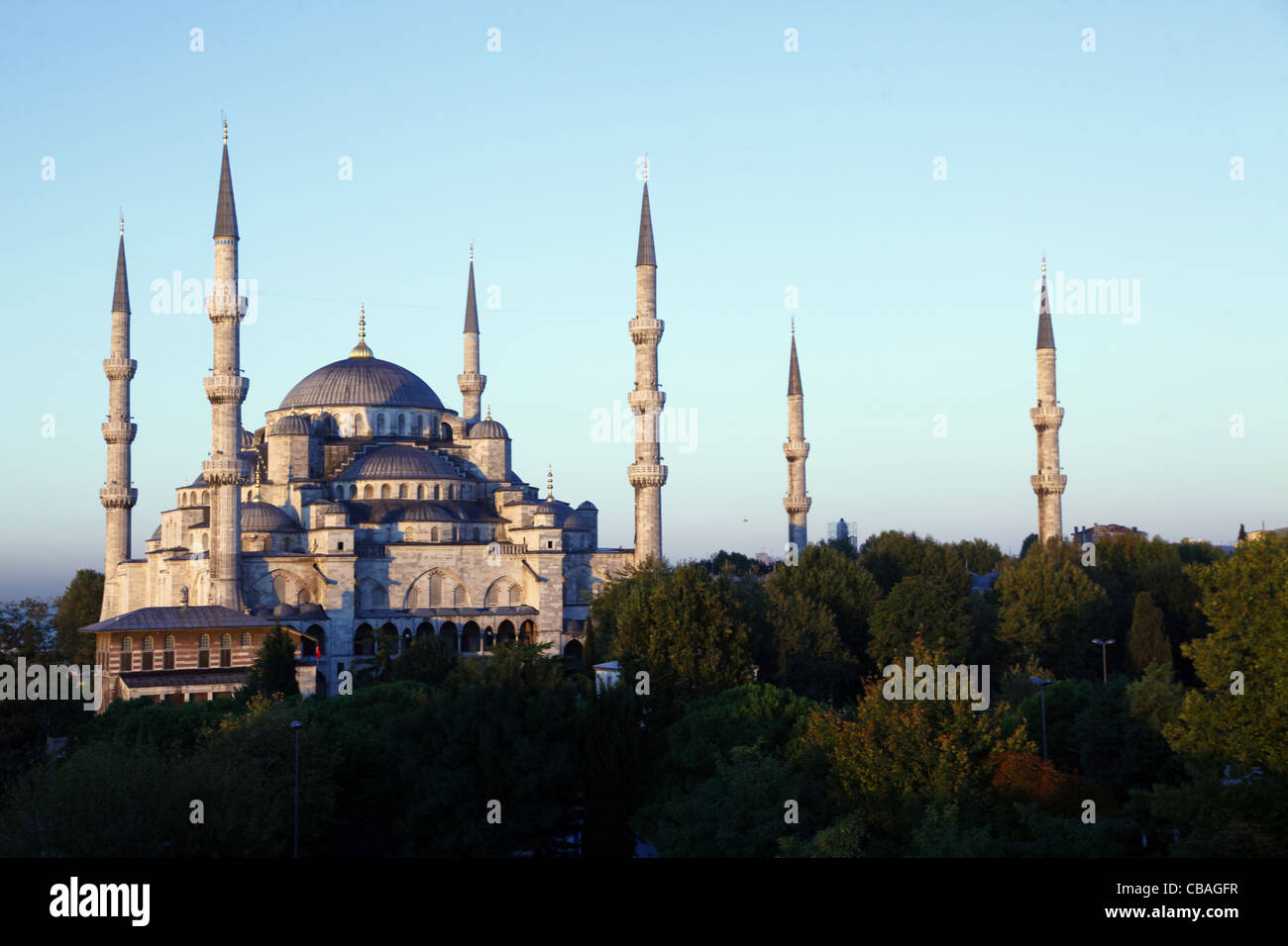 BLUE MOSQUE SULTAN AHMET CAMII SULTANAHMET ISTANBUL TURKEY 04 October ...