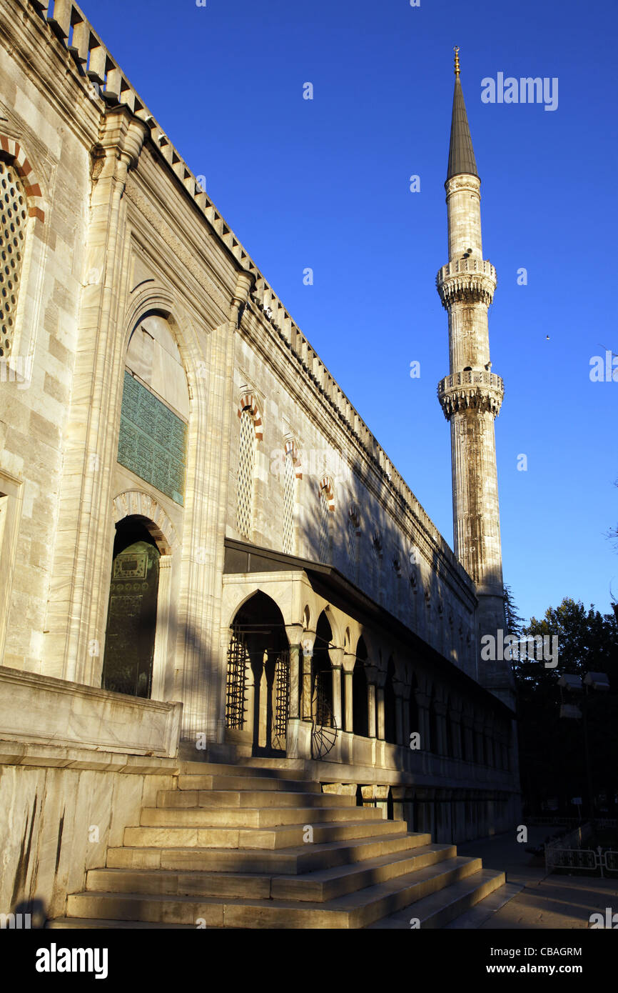 BLUE MOSQUE ENTRANCE SULTAN AHMET CAMII SULTANAHMET ISTANBUL TURKEY 04 ...