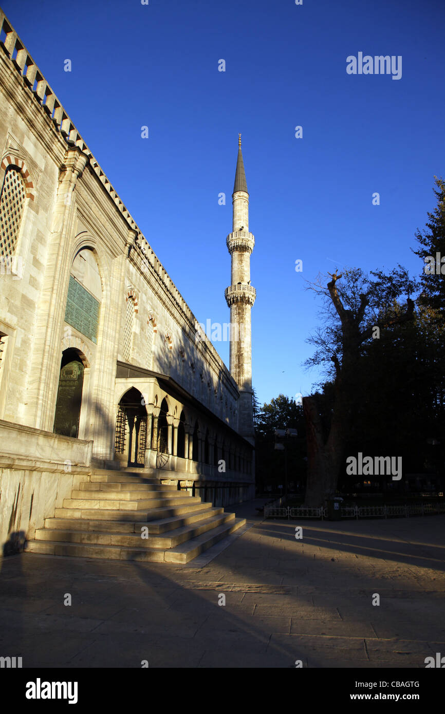 BLUE MOSQUE ENTRANCE SULTAN AHMET CAMII SULTANAHMET ISTANBUL TURKEY 04 ...