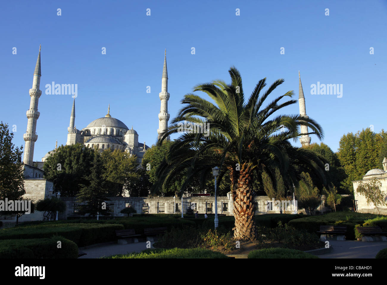 BLUE MOSQUE SULTAN AHMET CAMII SULTANAHMET ISTANBUL TURKEY 04 October ...