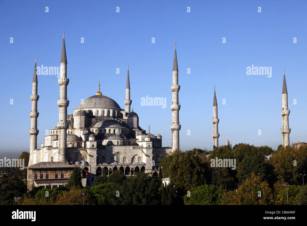 BLUE MOSQUE SULTAN AHMET CAMII SULTANAHMET ISTANBUL TURKEY 04 October ...