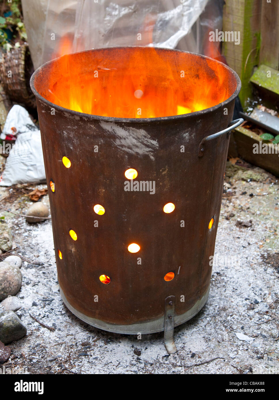 Garden Incinerator Bin Stock Photo - Download Image Now - Fire