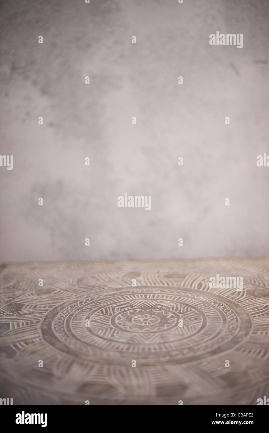 A wood surface with a circle carved into it Stock Photo - Alamy