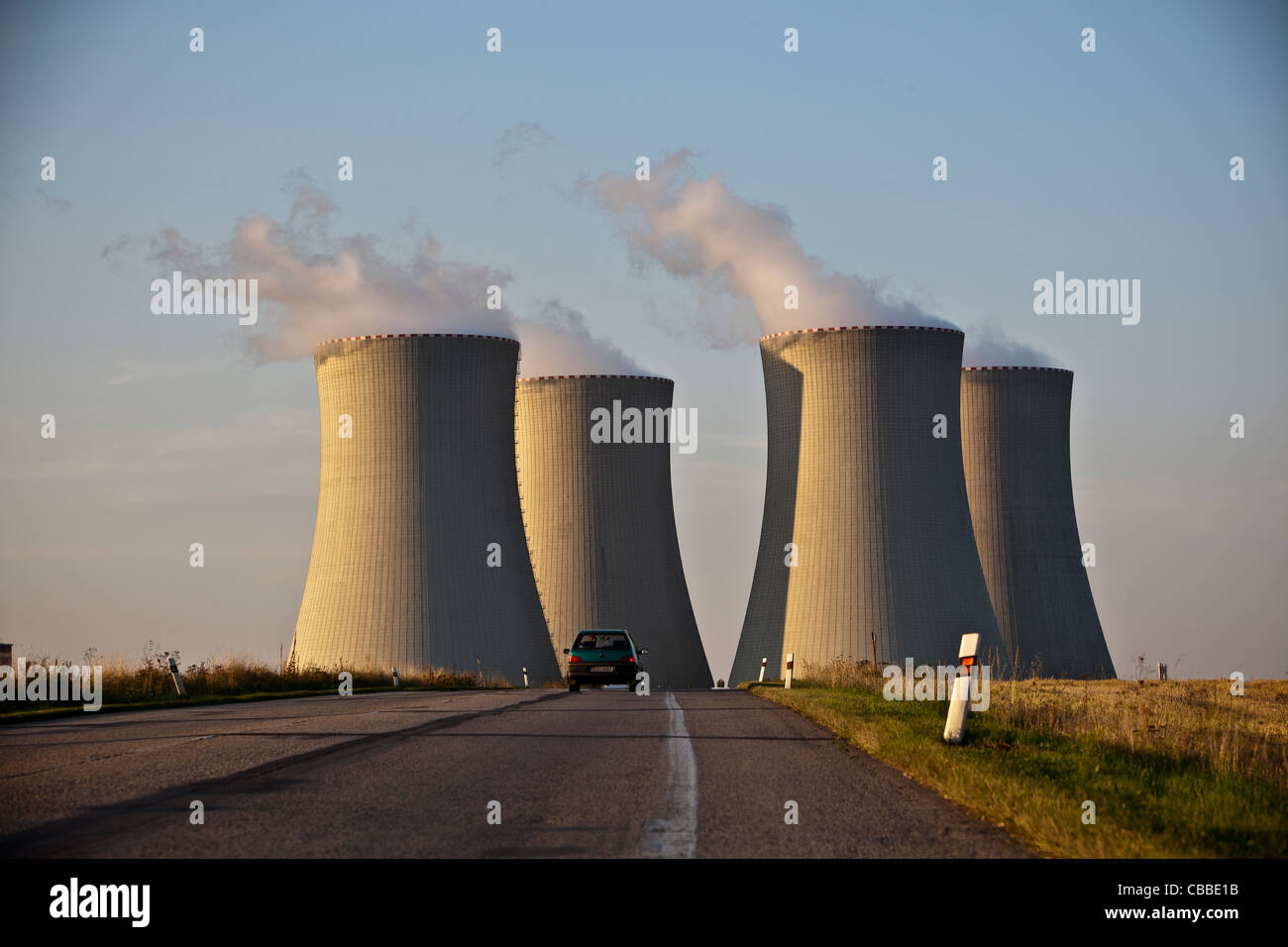 аэс россии доклад. аэс россии атомная энергетика. презентация на тему атомные электростанции. электростанции для дошкольников. электростанция аэс.