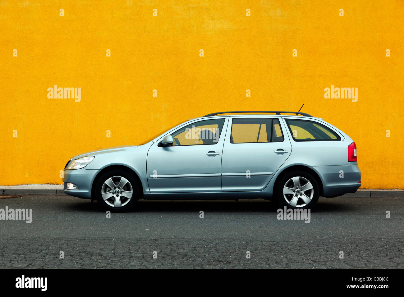 Skoda octavia combi hi-res stock photography and images - Alamy