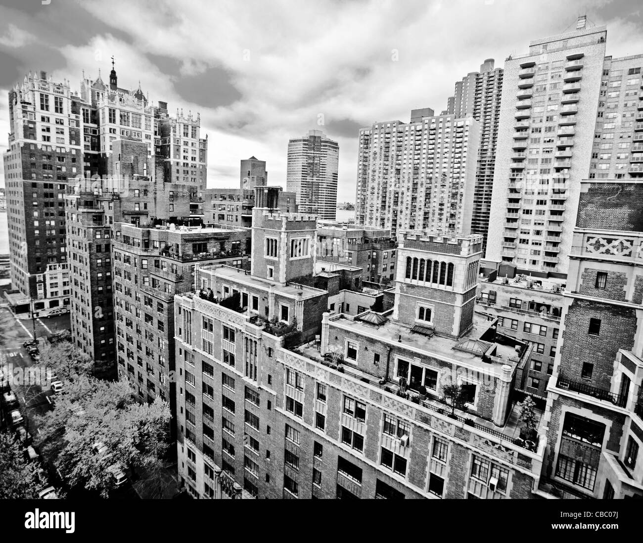 Traditional red brick apartments in Manhattan New York Stock Photo Alamy
