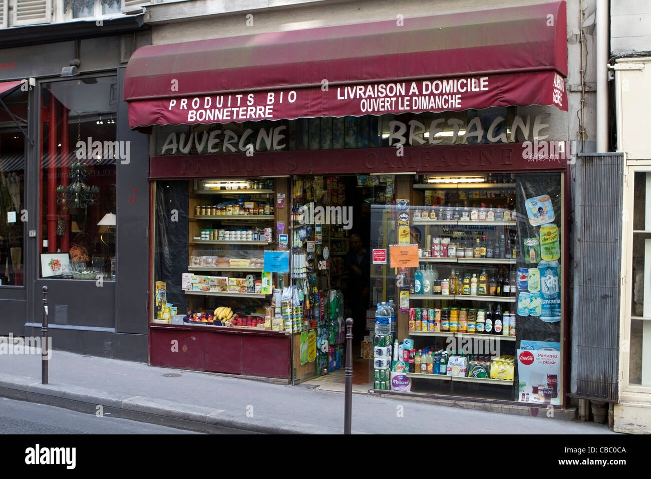 Convenience store in the Marais district, Paris, France Stock Photo Alamy