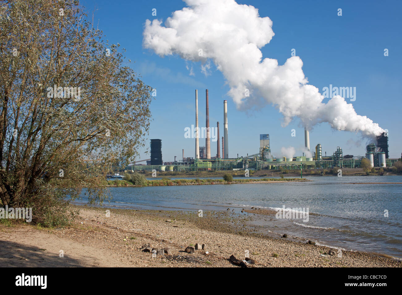 ThyssenKrupp smelting works, Duisburg, North Rhine-Westphalia, Germany. Stock Photo