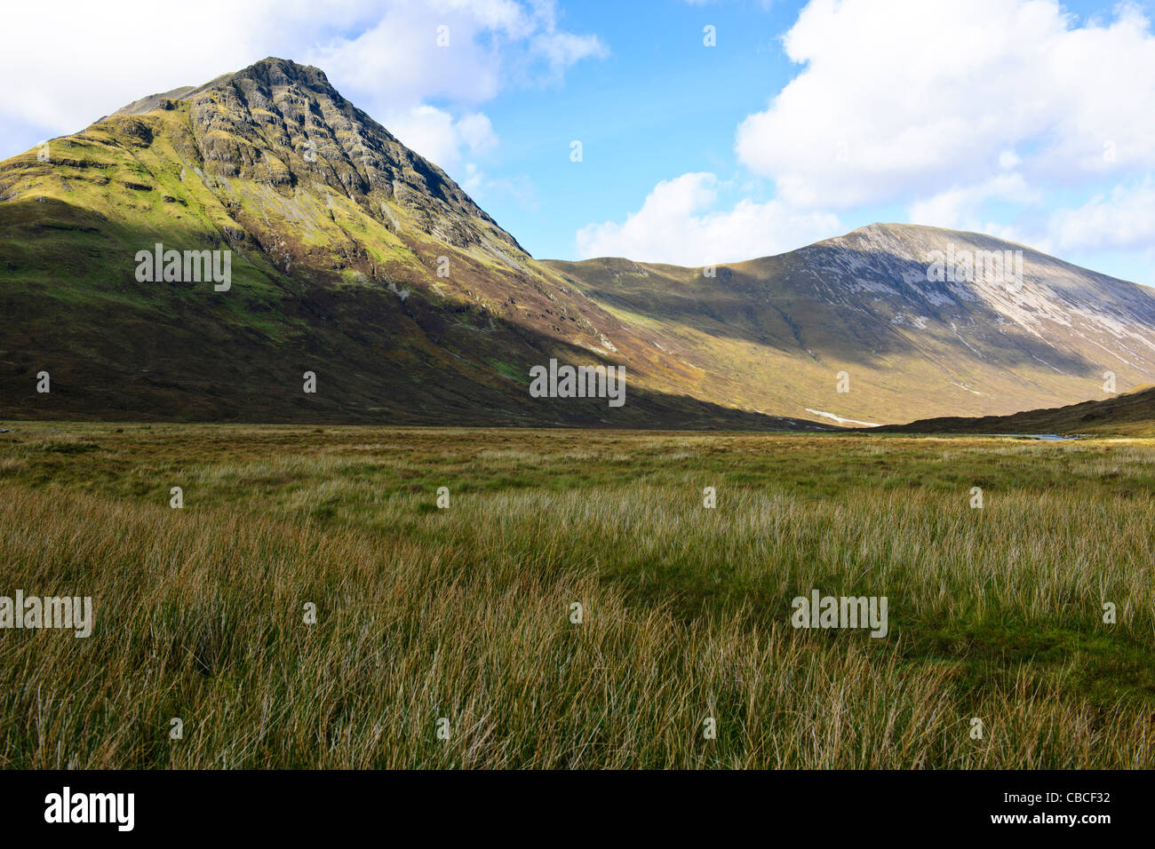 Glas Bhein Mhorn,Beinn Deorg Mhor,Blaven,Torrin Village,The Cuillin Hills,Black Cuillins, Loch Slapin,B8083,Isle of Sky,Scotland Stock Photo
