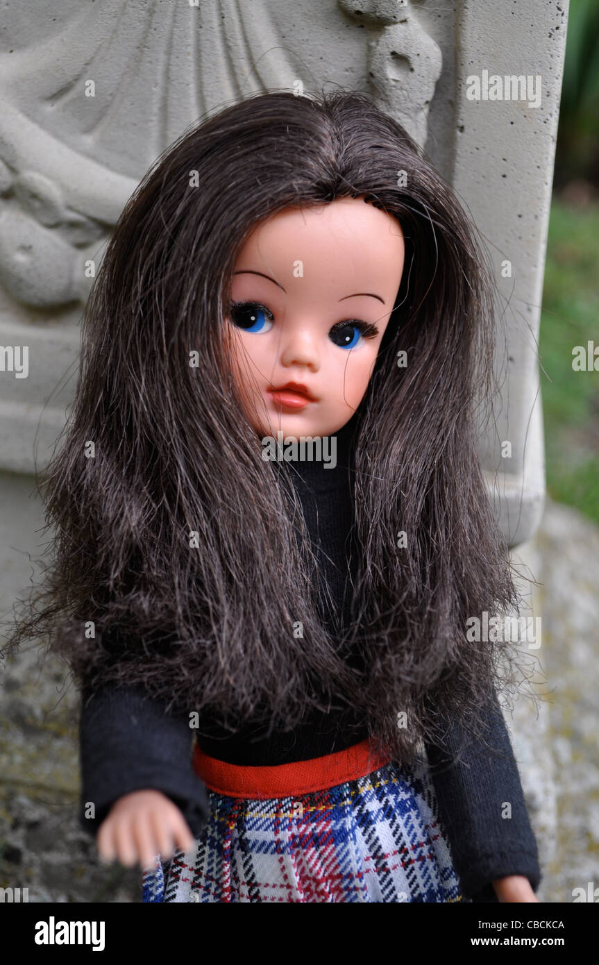global Decrement spoon Sindy doll hi-res stock photography and images - Alamy