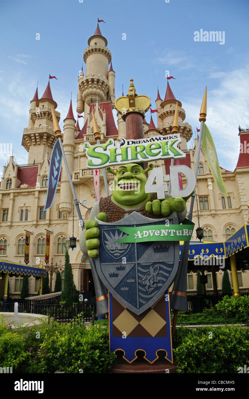 Shrek castle hi-res stock photography and images - Alamy