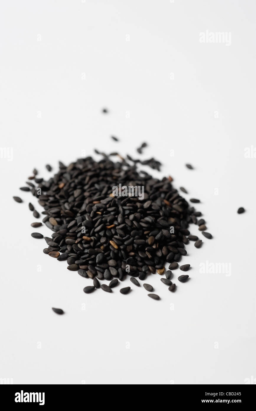 Black sesame seeds cut out hi-res stock photography and images - Alamy