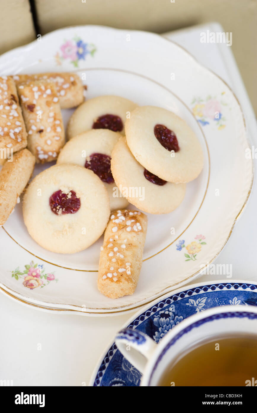 Cookies and tea Stock Photo Alamy