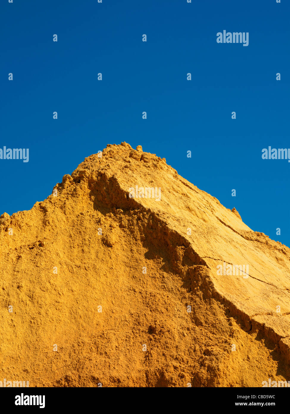 Pile of sand hi-res stock photography and images - Alamy