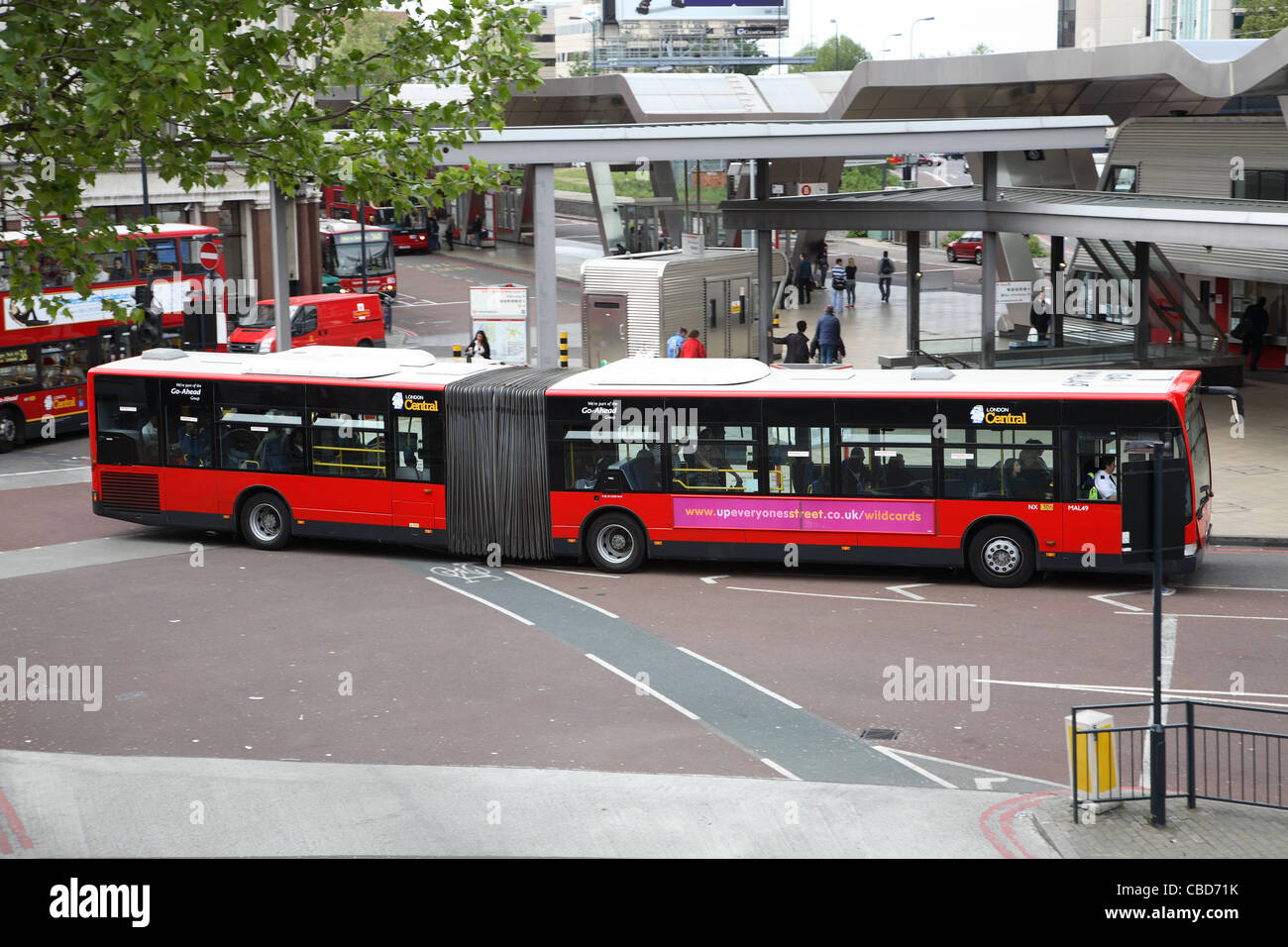 London Bendy Bus leaves Vauxhall Bus Station for Paddington. Bendy buses have been removed from London streets Stock Photo
