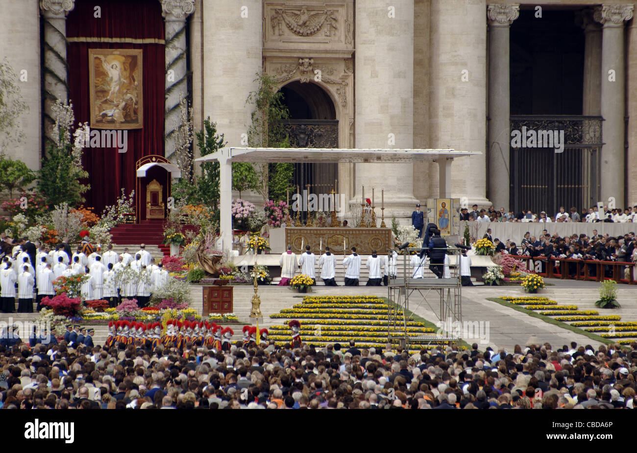 Mass of Pope Benedict XVI in Holy Week. Saint Peter's Square. Vatican City. Stock Photo