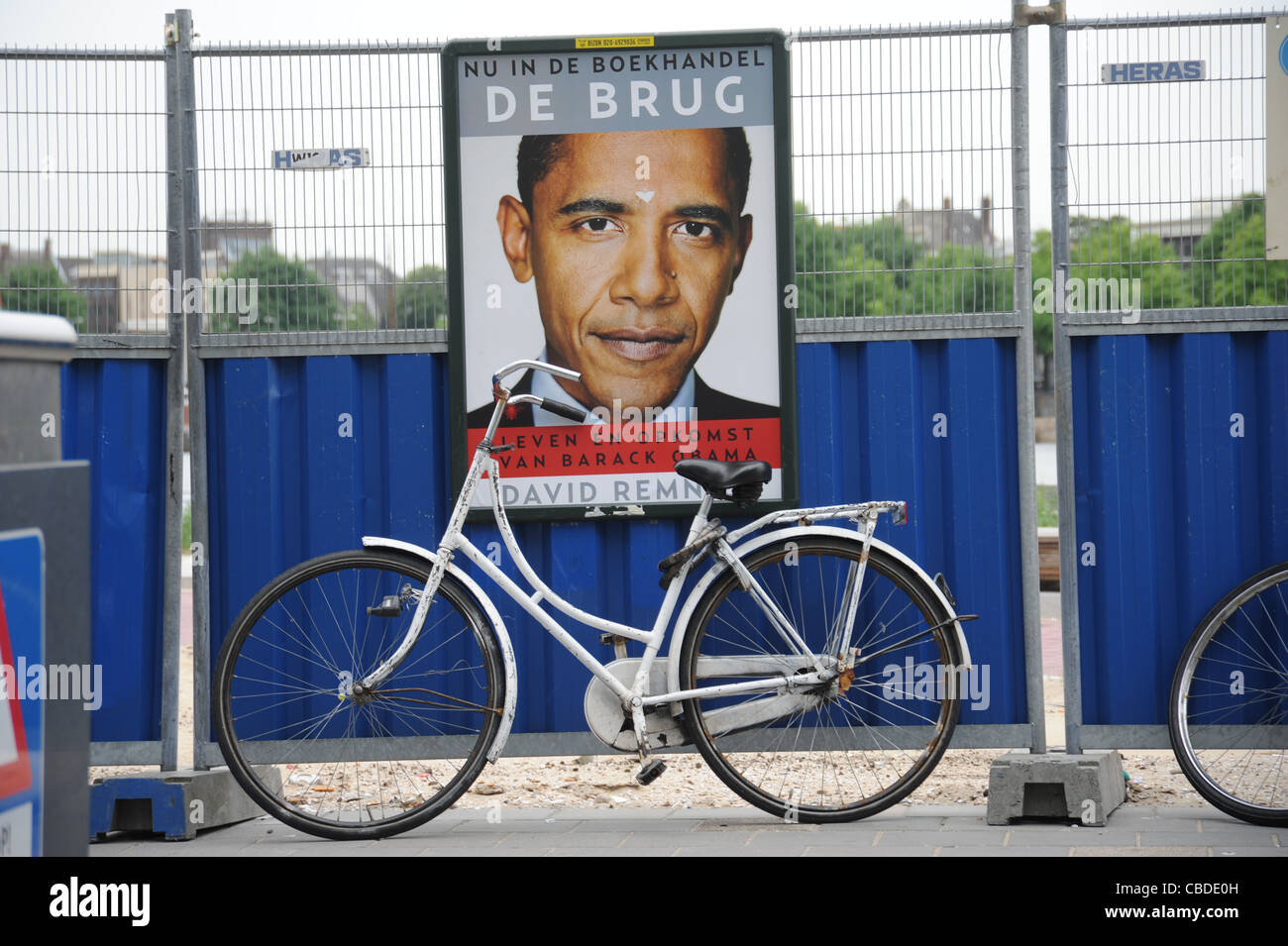 De Brug, The Bridge, Poster for the Dutch translation of the biography of president Obama by David Remnick Stock Photo