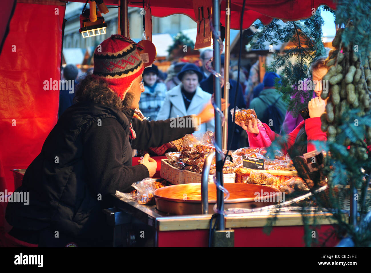 German-style Christmas market, Bath, England Stock Photo - Alamy