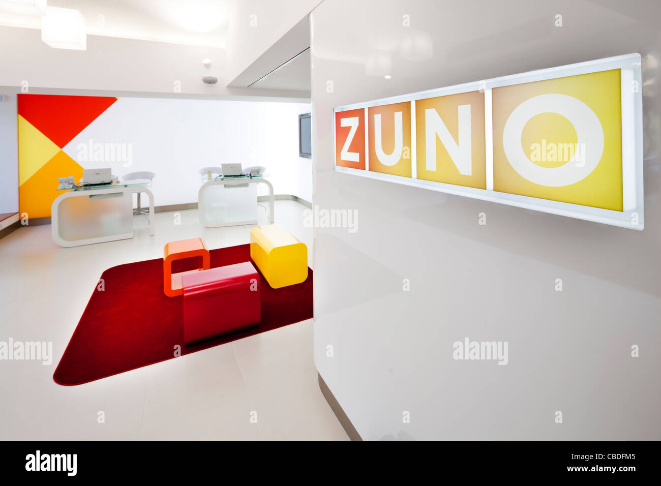 The first branch of Zuno Bank, new online direct bank of financial group  Raiffeisen Bank, was opened on Wenceslas Square in Stock Photo - Alamy