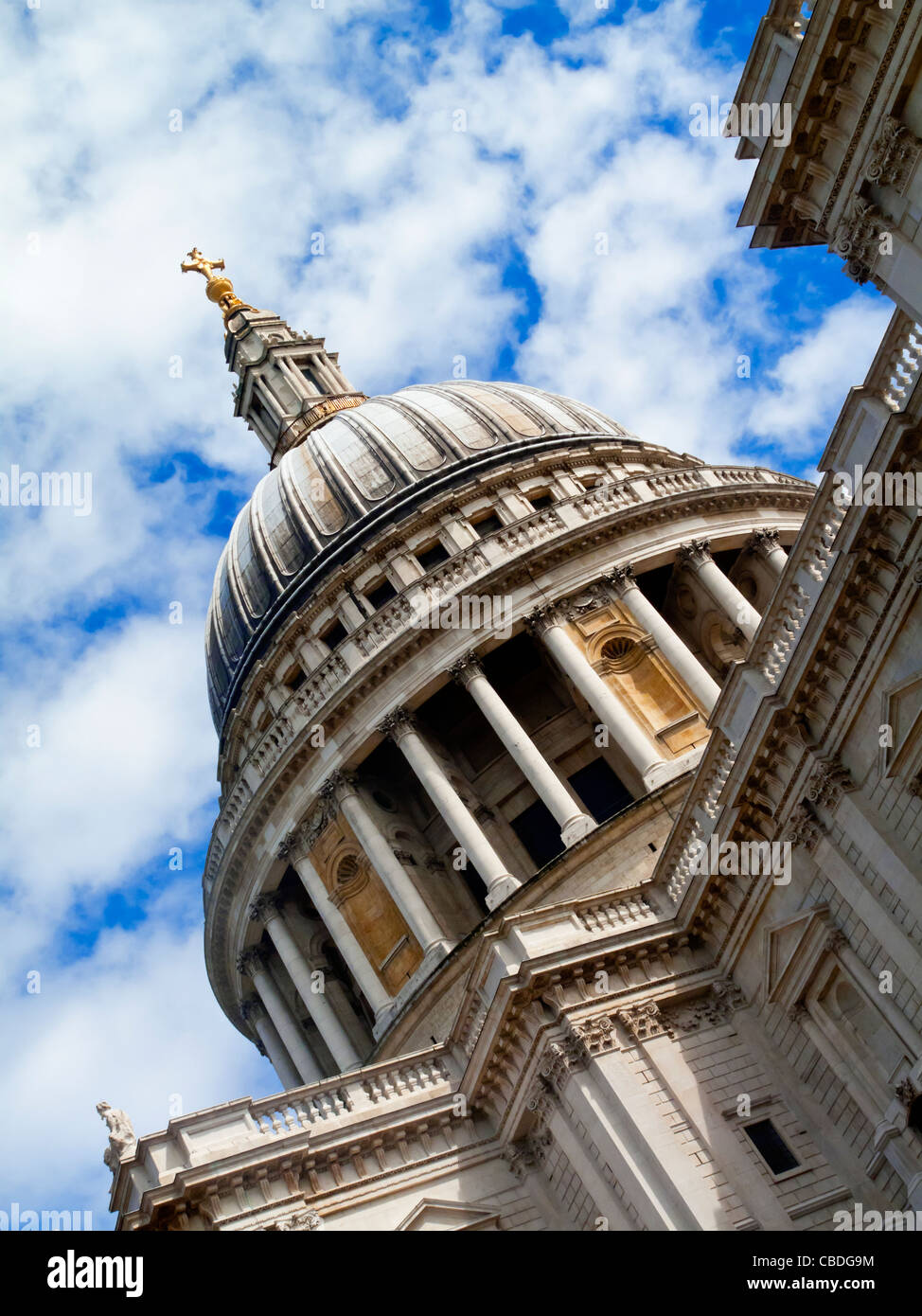 Dome of St Paul's Cathedral in the City of London built late 17th century to an English Baroque design of Sir Christopher Wren Stock Photo