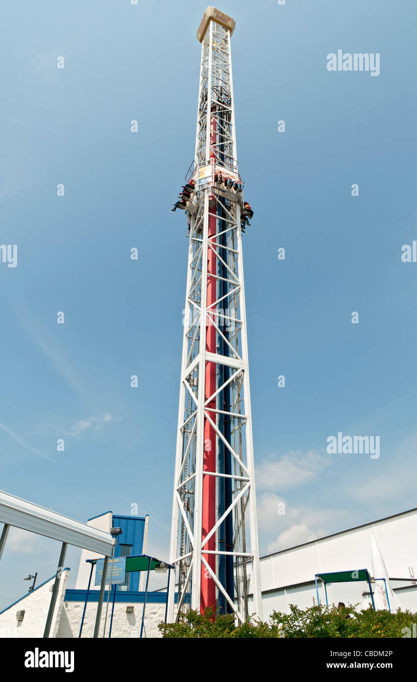 Space rocket ride hires stock photography and images Alamy