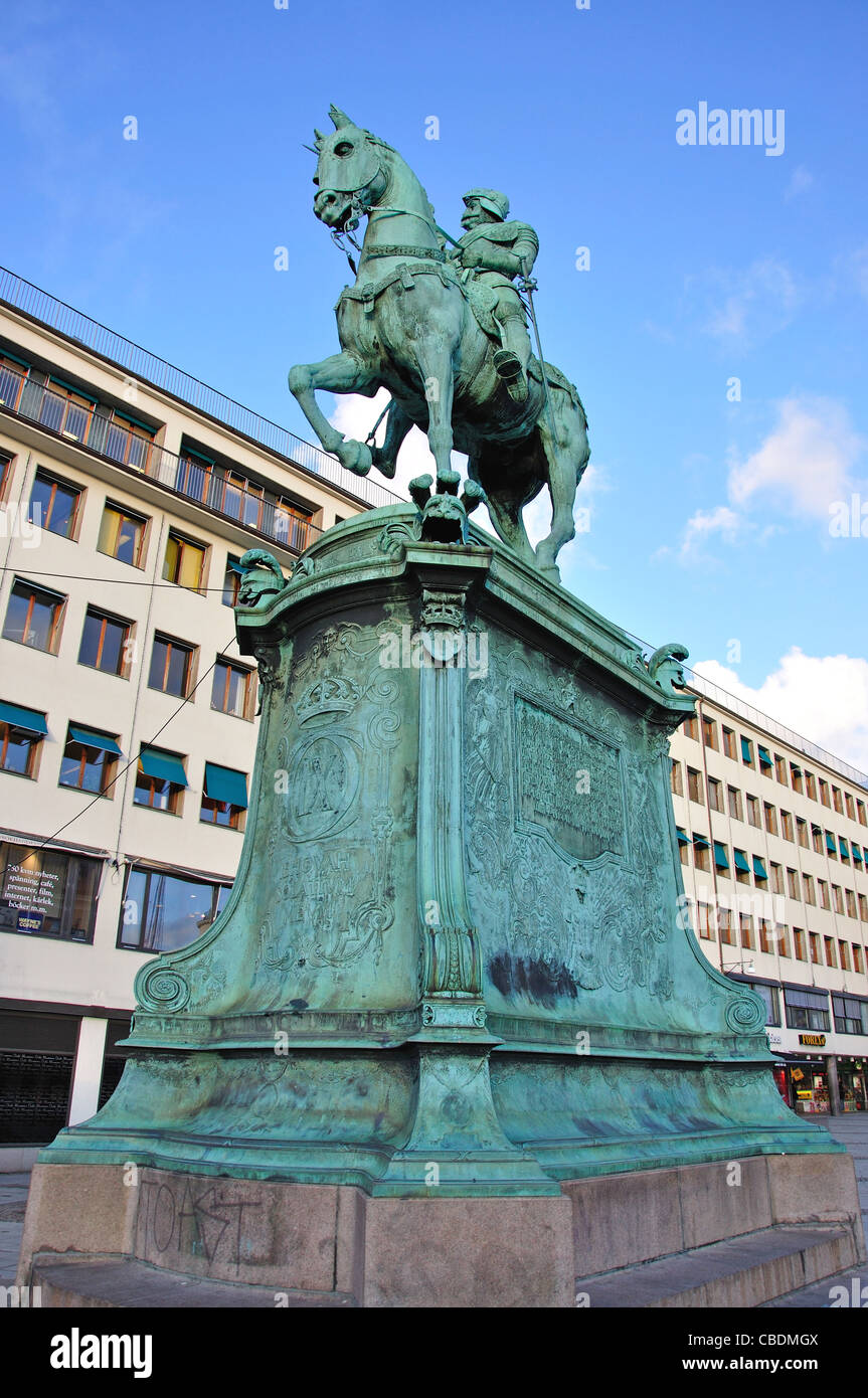 Statue of Charles IX in Kungsportsplatsen, Gothenburg, Västergötland & Bohuslän Province, Kingdom of Sweden Stock Photo