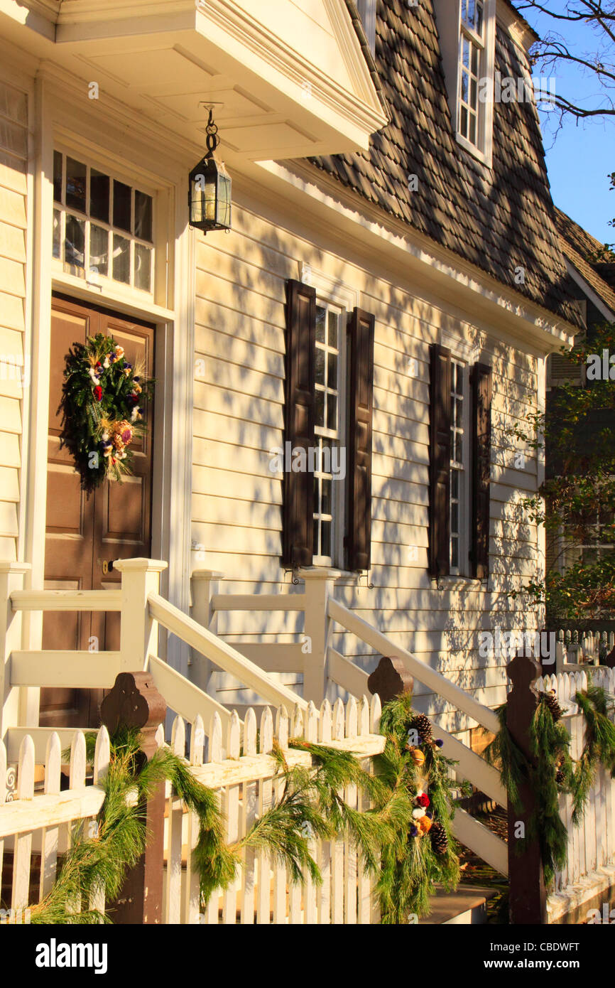 Christmas decorations colonial williamsburg virginia hires stock