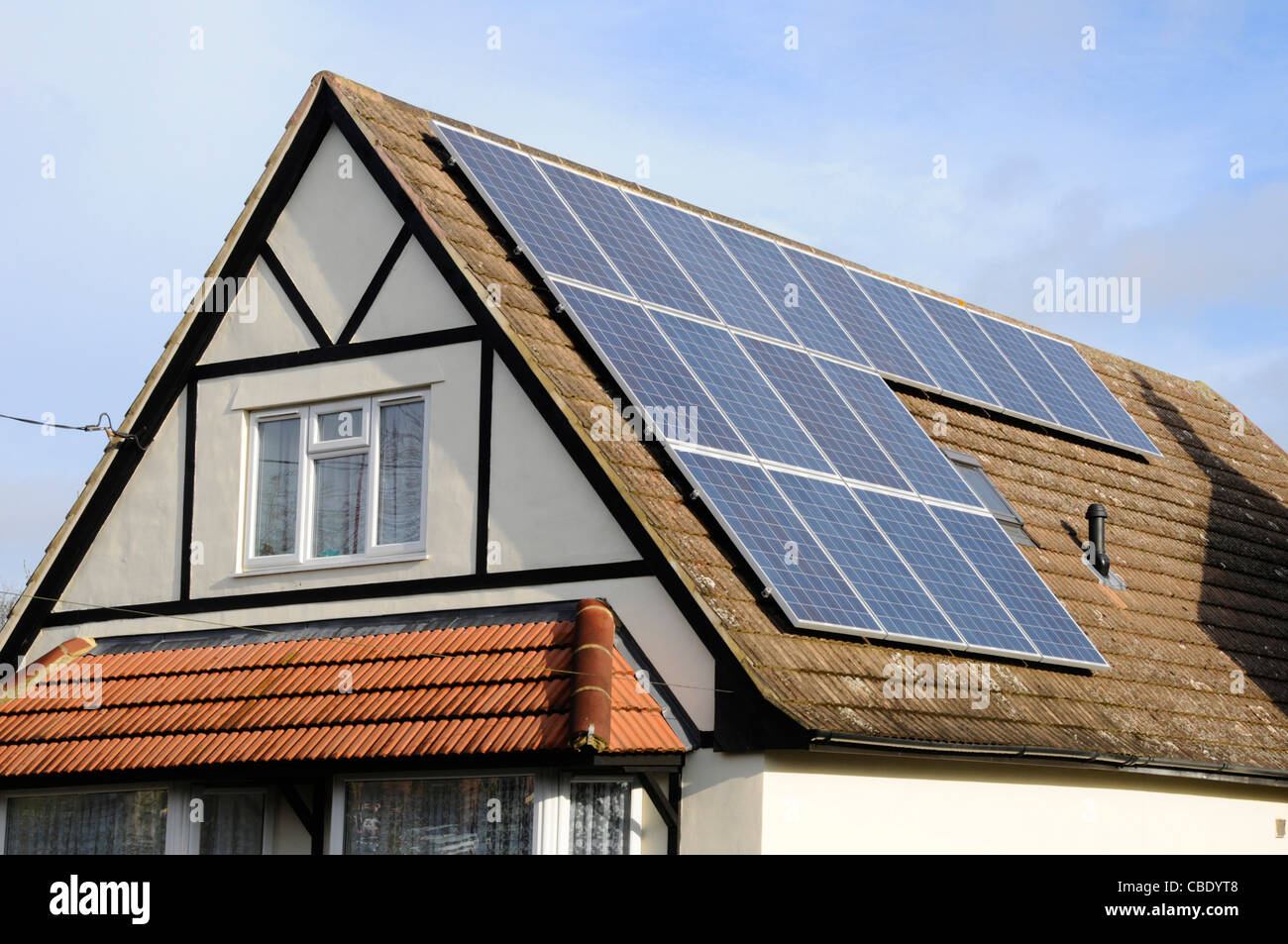 Solar panel home uk hires stock photography and images Alamy