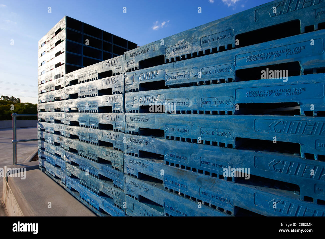 Chep pallets hires stock photography and images Alamy