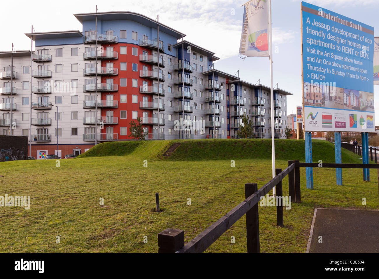 New apartments overlooking the Walsall Waterfront Stock Photo Alamy